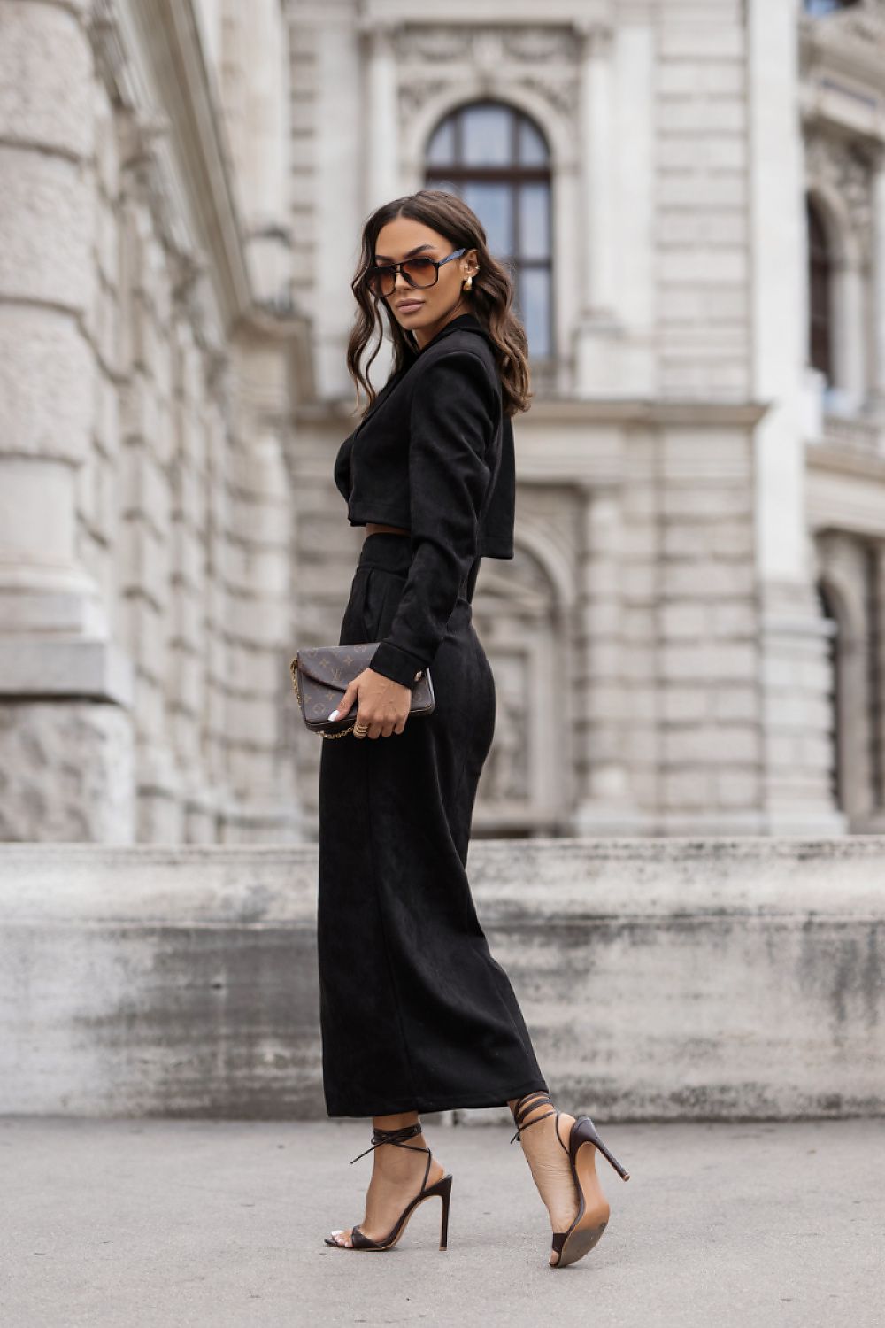 Задайте model 218588 LaBalancia