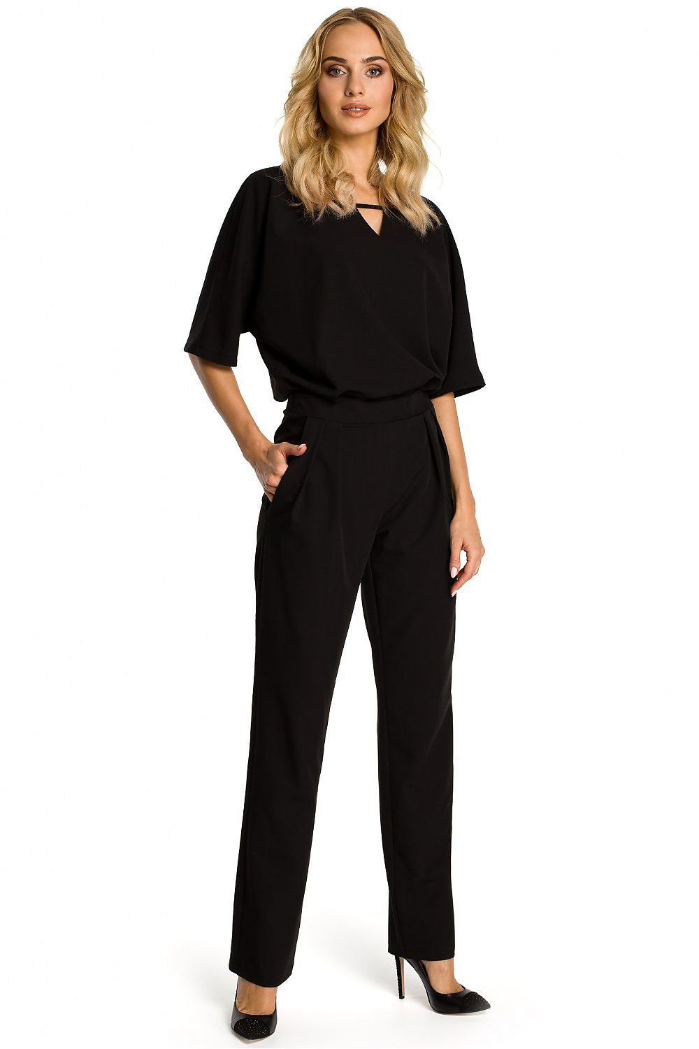 Elegant jumpsuit in black