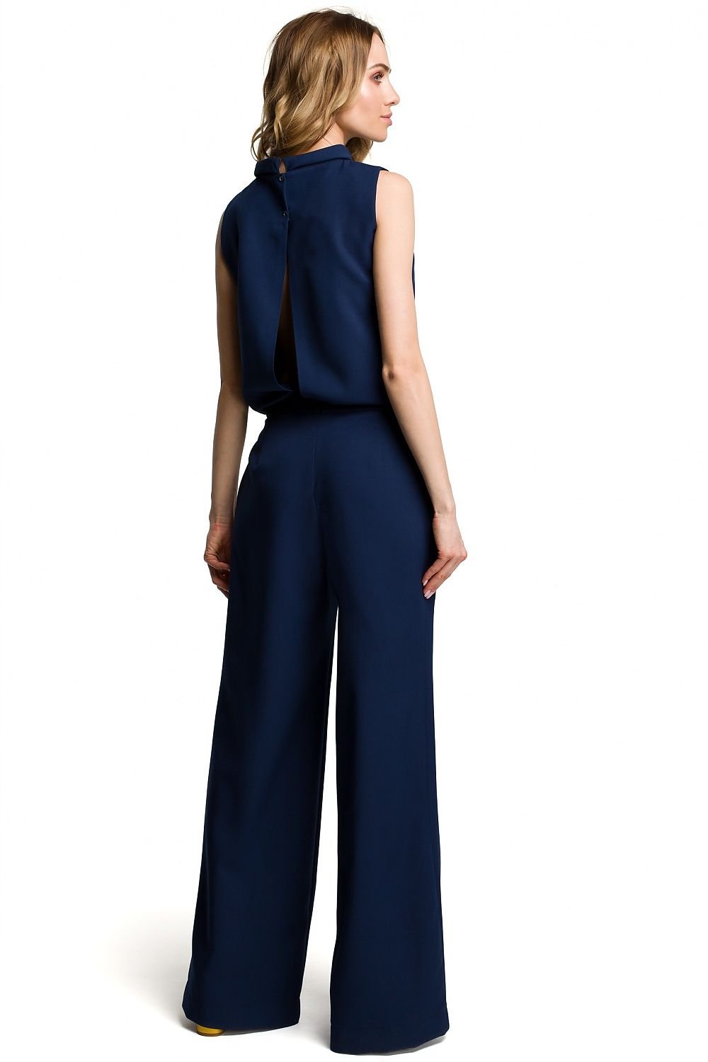 Elegant jumpsuit in dark blue